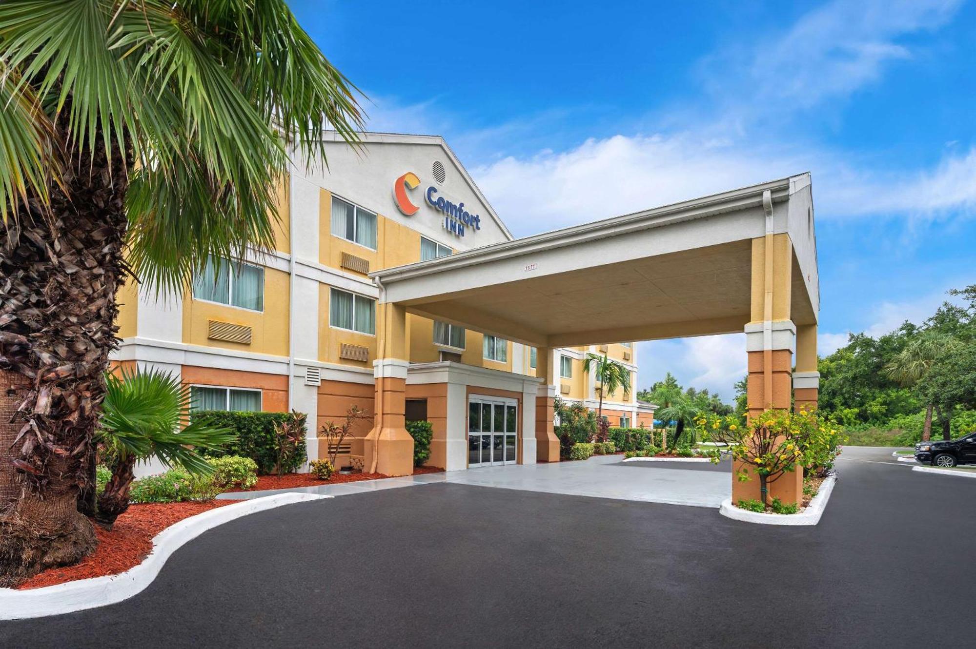 Comfort Inn Fort Myers Northeast Esterno foto